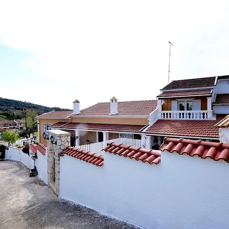 Liapades House * Gardelades